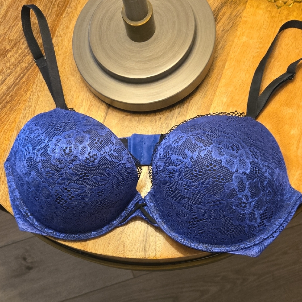 Ambrielle Women Lace Plunge Push Up Bra In Violet 36 D LIKE NEW